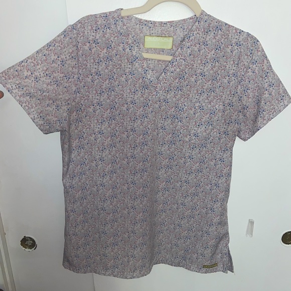 Lauderdale by UA size small printed scrub top - Picture 1 of 2